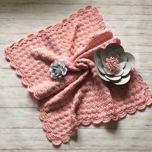 Crochet baby blanket NWOT